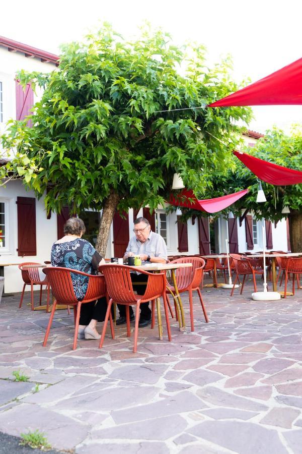Hotel Juantorena Saint-Etienne-de-Baigorry Eksteriør bilde
