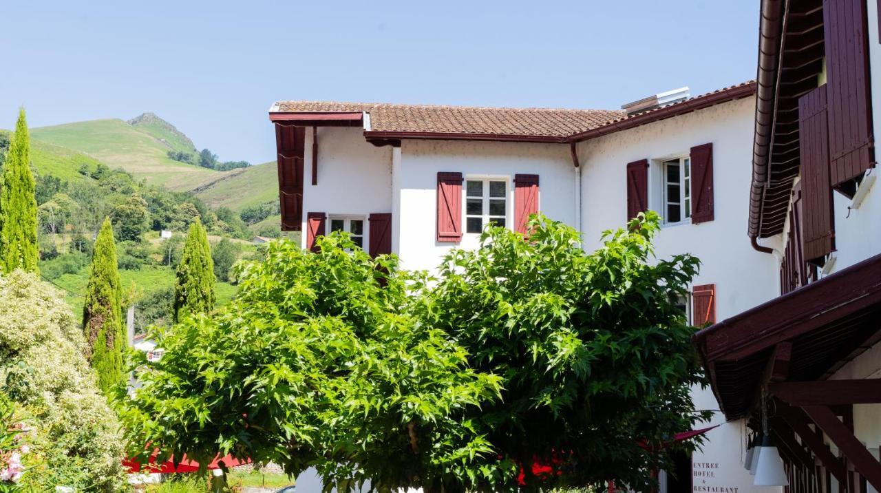 Hotel Juantorena Saint-Etienne-de-Baigorry Eksteriør bilde