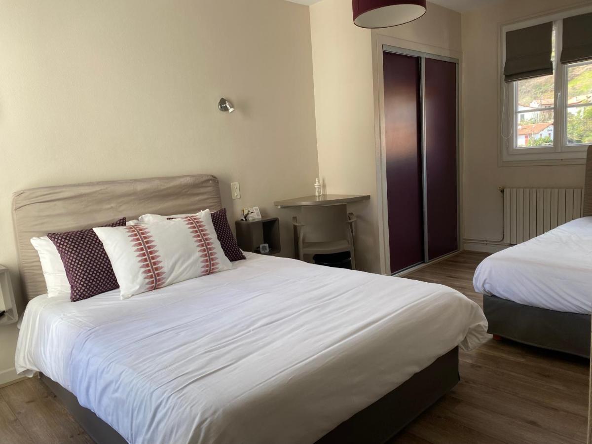 Hotel Juantorena Saint-Etienne-de-Baigorry Eksteriør bilde